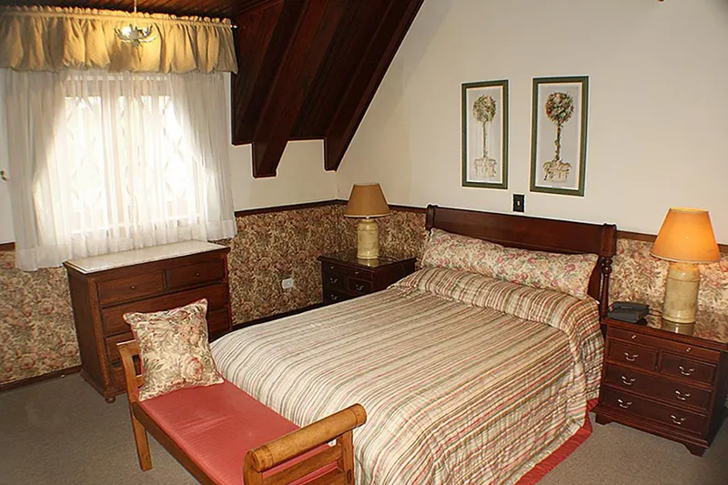 Quarto em Center Suiço Flat
