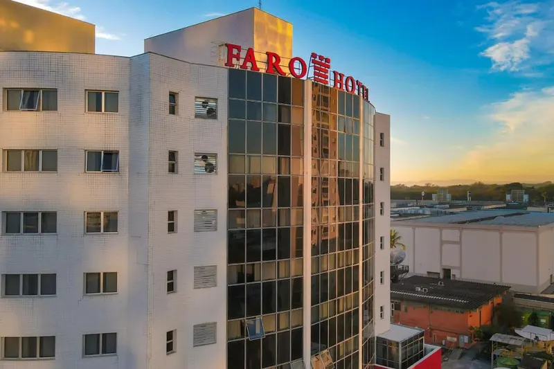 Fachada de Faro Hotel São José dos Campos