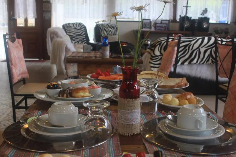 Café da manhã e refeições em Hotel Casarão da Ducha
