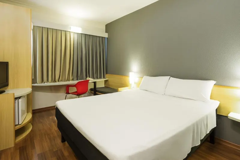 Quarto em Ibis São José dos Campos Colinas