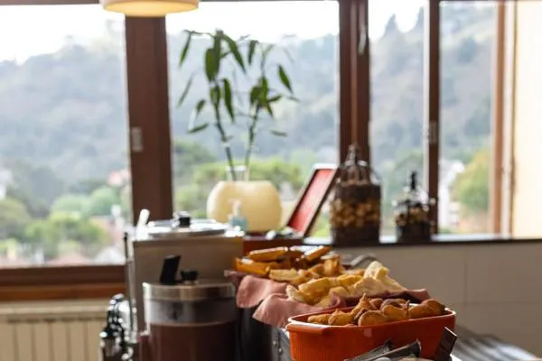Café da manhã e refeições em Le Renard