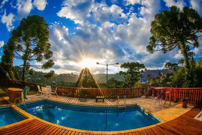 Piscina de Mansao Austriaca Guesthouse