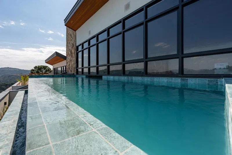 Piscina de Wanderlust Experience Hotel, BW Signature Collection